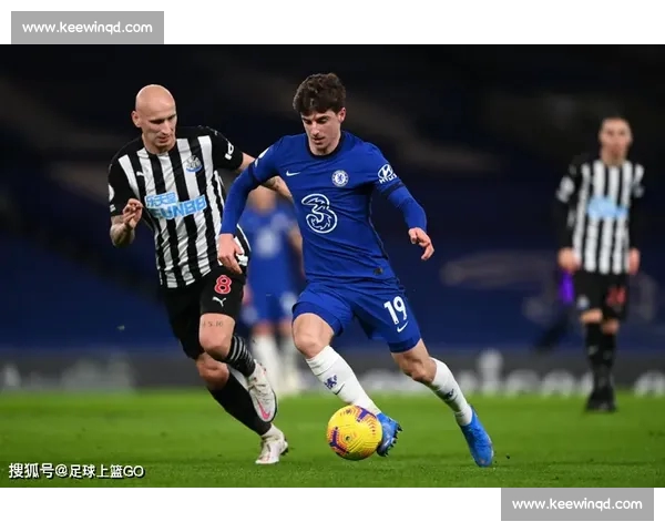 聚焦五大联赛赛程密集期豪门对决看点与争冠走势解析全景前瞻观察