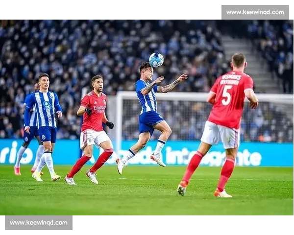 鏖战九十分钟绝杀逆转全场燃爆夺冠之夜豪门对决谱写赛季最强音传奇 - 副本